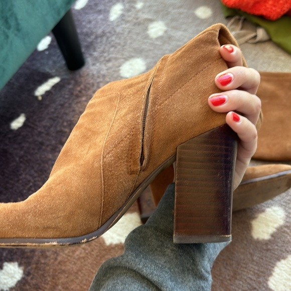 Dolce Vita boots - Picture 2 of 4